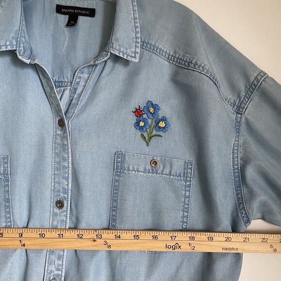 OOAK Shirt Dress M Chambray Blue Hand Embroidered Floral Lyocell Roll Tab Boho - Picture 8 of 11